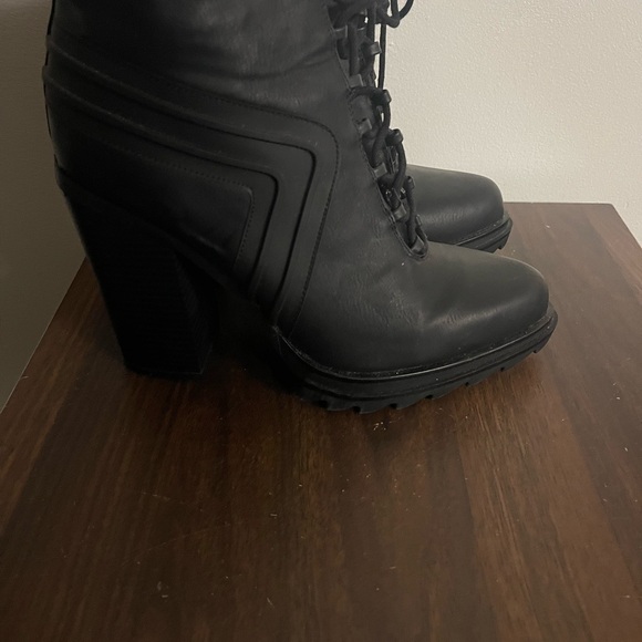 gx by Gwen Stefani Women's Cope Boot - Picture 4 of 5